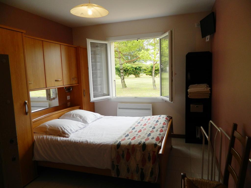 Cozes Chambre D'Hotes Les 3 Moulins מראה חיצוני תמונה